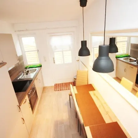 Komfort-apartment: Gepflegte Für 2-4 Personen Apartment Bad Segeberg