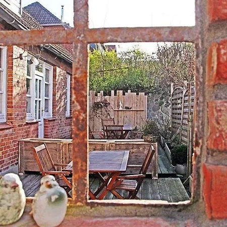 Komfort-apartment: Gepflegte Für 2-4 Personen Apartment Bad Segeberg