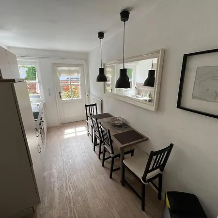 Komfort-apartment: Gepflegte Für 2-4 Personen Apartment